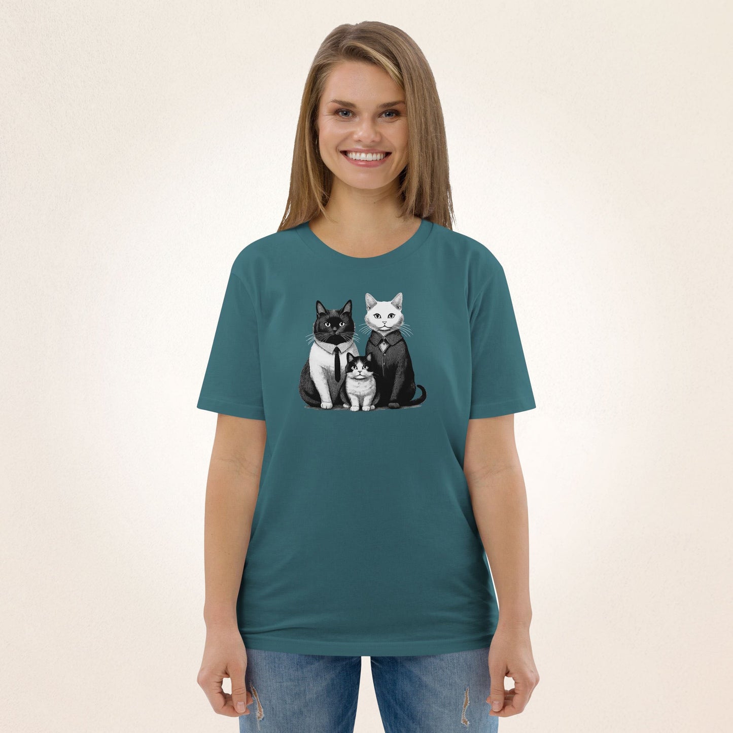 Addams Cat Family | organic cotton t-shirt - Gorma & Friends